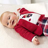 24 looks con mucho estilo para tu bebé en su primera Navidad 