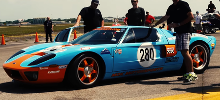 Video: el Ford GT que alcanza gloriosos 473 km/h en el Texas Mile