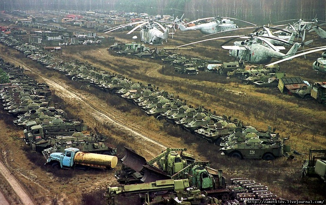 Vehículos radioactivos en Chernobyl