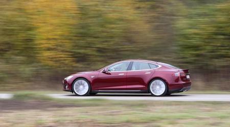Tesla ya produce los Model S a máxima capacidad