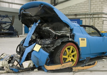 Crash-test del Tesla Roadster