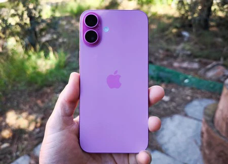 iPhone 16 Plus