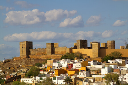 Castillo De Alcala De Guadaira Vista Desde El Barrio Del Arrabal O Barrio Del Castillo