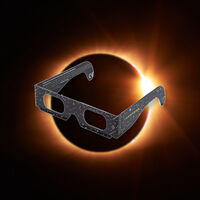 Hawkers estrena en El Corte Inglés nuevas gafas con un solo objetivo: que podamos ver el eclipse solar de agosto 