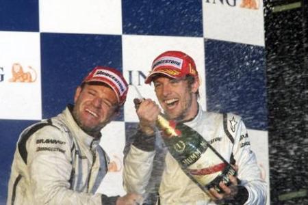 Rubens Barrichello molesto con los "cambios de estrategia"