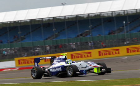 Jimmy Eriksson y Richie Stanaway se imponen a los británicos en su casa en la GP3