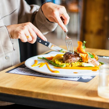 ¿Quieres un cerebro más joven? La respuesta no está en los alimentos, sino en el momento en que los consumes