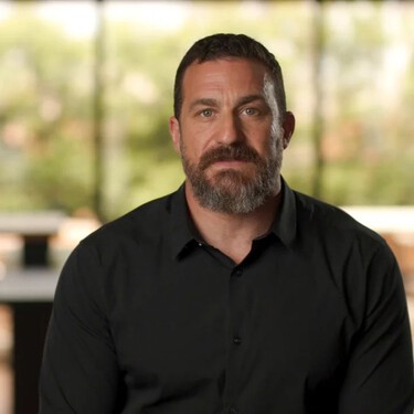 Andrew Huberman, neurocientífico: "Todos deberíamos hacer 200 minutos de cardio en zona 2 a la semana para aumentar la longevidad"