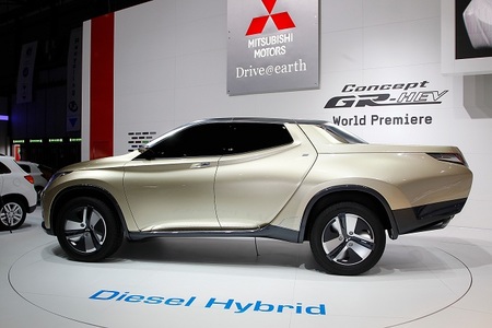 Mitsubishi GR-HEV, concept pick-up híbrido diésel