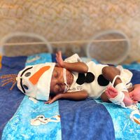 El Halloween más tierno: los adorables disfraces de bebés recién nacidos ingresados en la UCI 