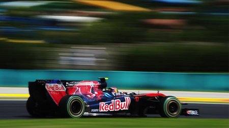 GP de Hungría de Fórmula 1: Jaime Alguersuari sufre una rotura de motor y se ve obligado a abandonar