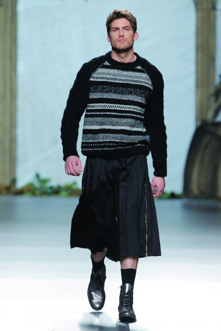 Francis Montesinos Otoño-Invierno 2013/2014: entre Desigual y el armario femenino