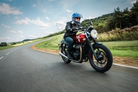 Triumph Street Twin 2016 30