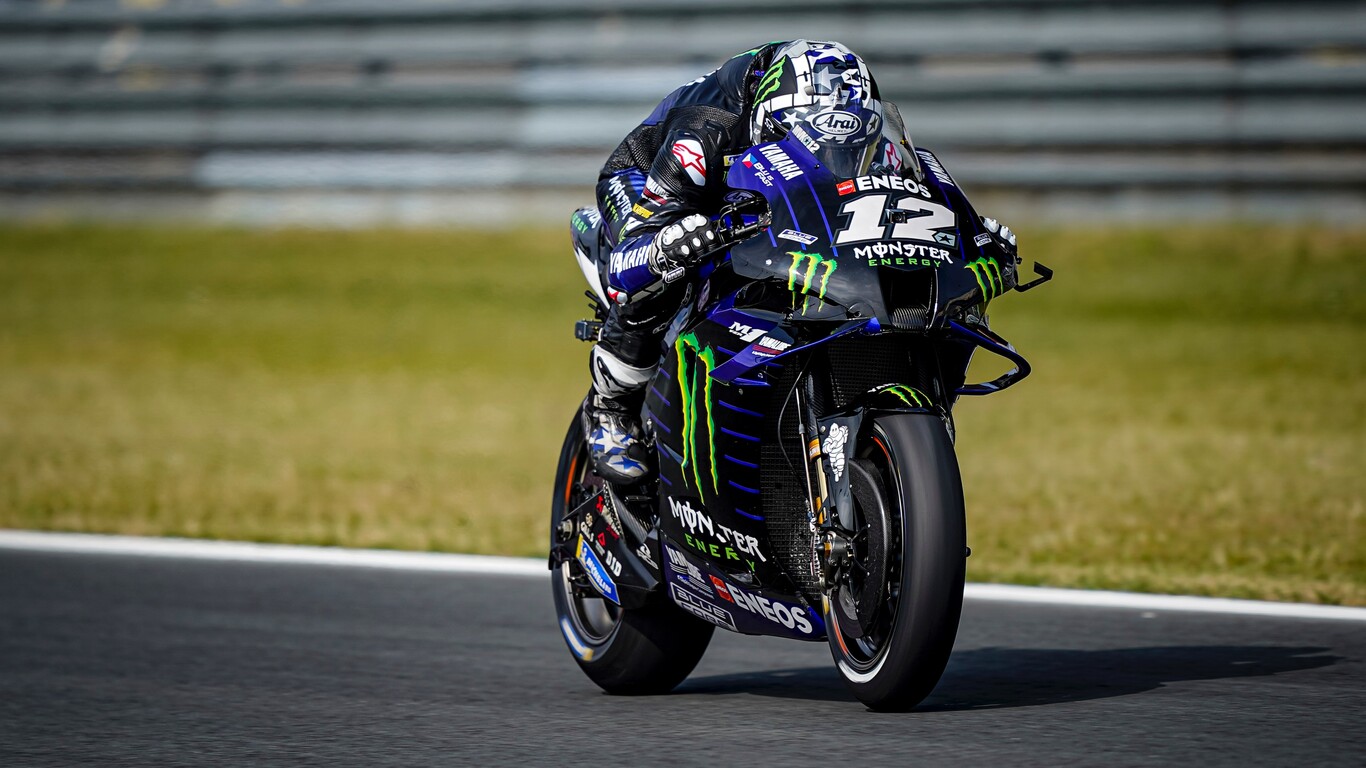 Maverick Viñales da un golpe sobre la mesa con récord incluido en la peor clasificación de Marc Márquez en MotoGP