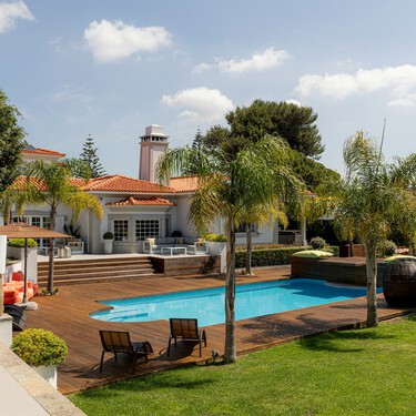 Elegante y cómoda: así es la tumbona de Jysk pensada para tomar el sol en la terraza, el jardín o junto a la piscina