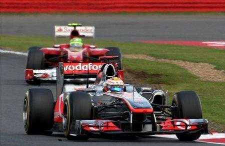 GP de Gran Bretaña F1 2011: vídeo del espectacular mano a mano entre Felipe Massa y Lewis Hamilton en las últimas curvas