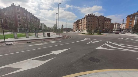 Lugones, avenida principal