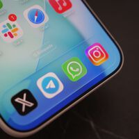 ¿Pagarías 2,49 euros al mes por mejorar WhatsApp? Empieza a llegar su suscripción, de momento si tienes un iPhone te libras