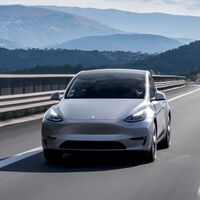 Recorrieron 2,500 km en un coche eléctrico y llegaron a una dura conclusión: el diésel sigue siendo imbatible en carretera 