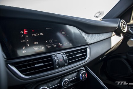 Alfa Romeo Giaulia Quadrifoglio 2025 Prueba 014