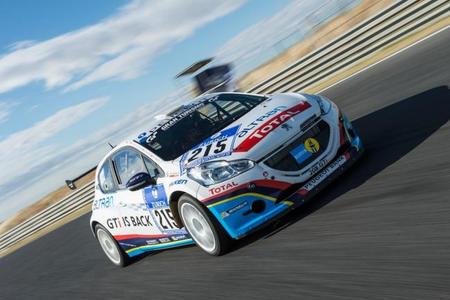 Peugeot 208 GTi Racing Experience
