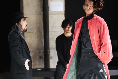Seis colores que no pensaste llevar en otoño y que son tendencia para el mejor look de temporada