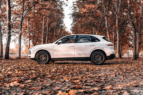 Probamos el Porsche Cayenne S: 440 CV para un SUV que busca destacar incluso dinámicamente