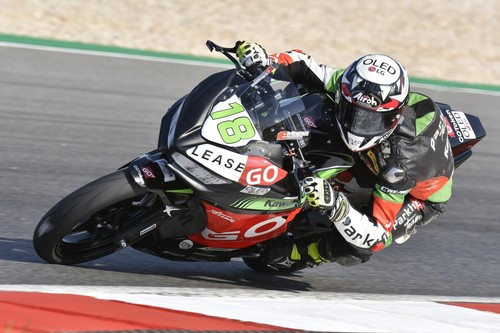 ¡Manuel González, histórico! Es el campeón más joven del motociclismo al triunfar Supersport 300