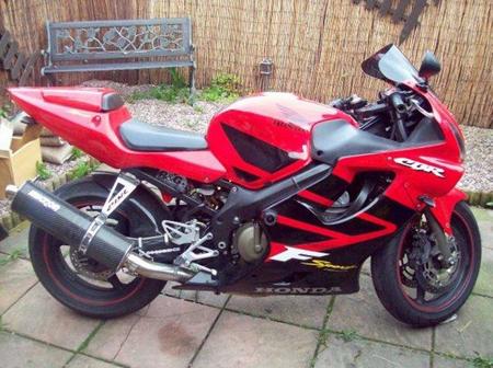 Honda_CBR_600_F_2001-2002