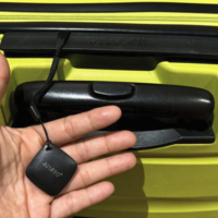 Este es el gadget perfecto para quienes suelen perderlo todo, incluso las maletas, y no cuesta ni 4 euros