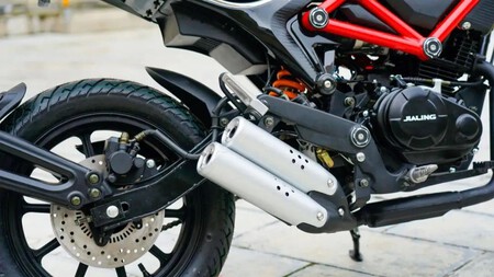 Copia China Duati Scrambler001