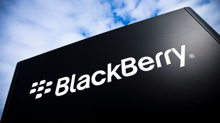 Ahora sí, adiós a los smartphones de BlackBerry: la marca pasa a manos de TCL