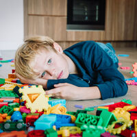 Mi hijo no tiene amigos: ¿cómo puedo ayudarle?