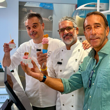 El sorbete de frambuesa y lichi de una heladería de Sevilla que sorprende por lo que no parece  