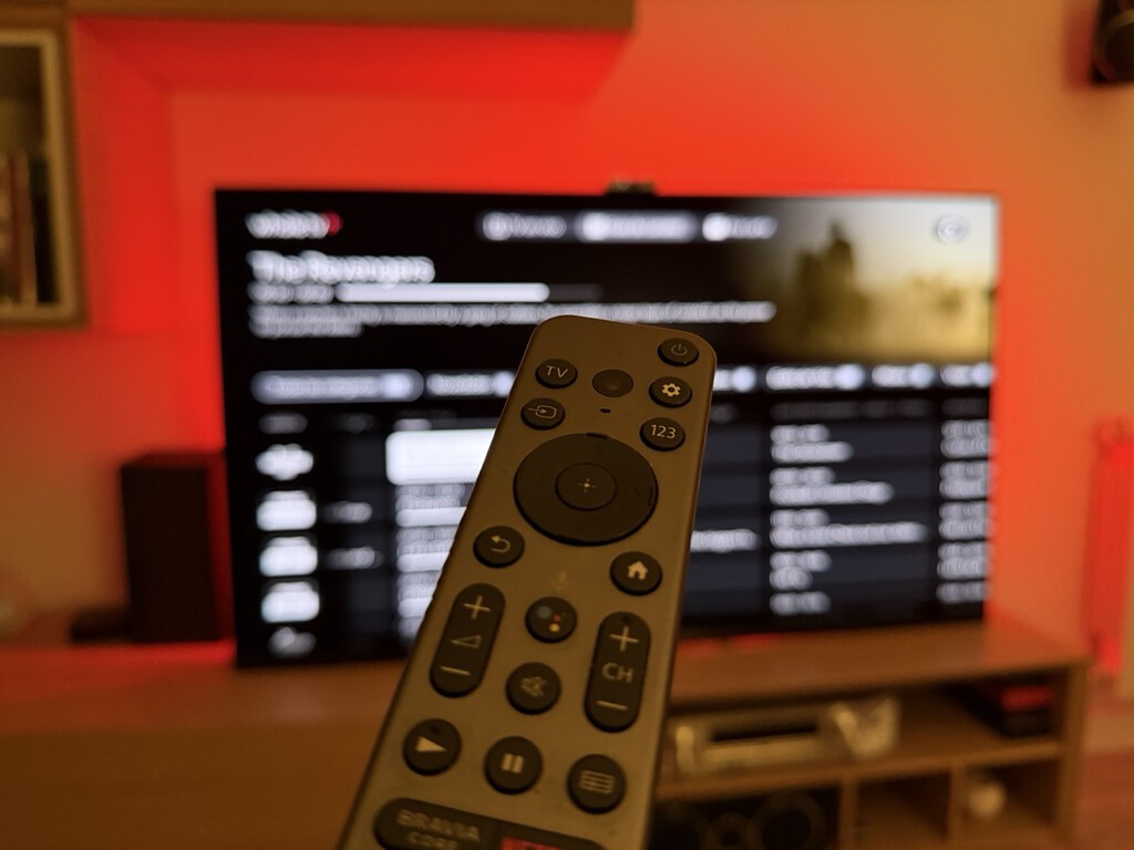 Tengo más de 130 canales en mi Android TV y no pago ni un euro. Así he pasado el drama de darme de baja de Netflix y Disney+
