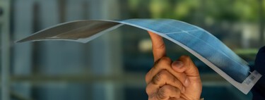 Mais finos que uma moeda e capazes de aderir a qualquer superfície: assim evoluiu a indústria de painéis solares flexíveis 