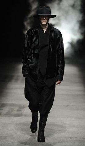 Total looks black Otoño-Invierno 2010/2011