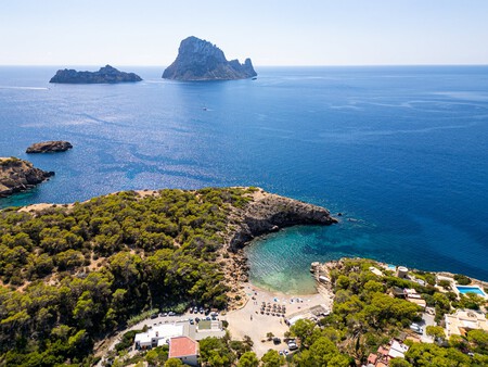 Aitana Vacaciones Verano Espana Ibiza Destino Viajes Escapadas Septiembre Playa Buen Tiempo Comida