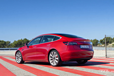 Tesla Model 3 Performance Track Mode