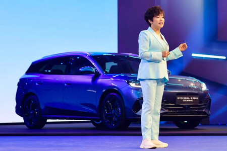 Stella Li Byd Munich 2