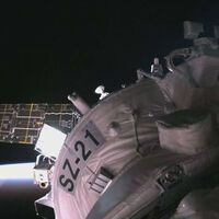 Tres astronautas chinos han retrasado su vuelta a la Tierra por un impacto en la nave. El sospechoso: basura espacial