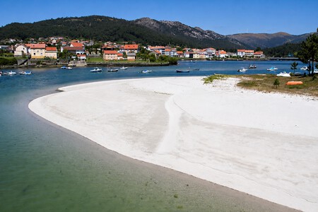 Viajes Escapadas Turismo Espana Ueblos Galicia Playa Arena Familia Tranquilidad Gastronomia
