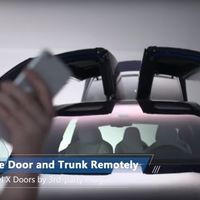 Un grupo de hackers chinos monta un espectáculo de luces no autorizado con el Tesla Model X