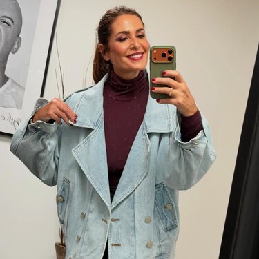 Los botines que Nuria Roca llevará ahora y en 2026: con taconcito cómodo, de piel y a la venta en Mango 