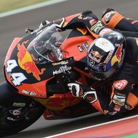 Oliveira, Lowes y Márquez los más rápidos el primer día en Austin ¡con sólo 69 milésimas entre ellos!