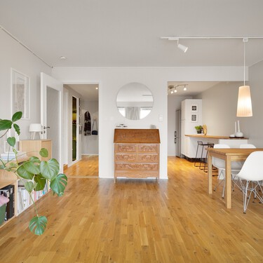 Llega a Carrefour un mueble aparador con dos puertas ideal para dar almacenamiento y elegancia al hogar por 59 euros 