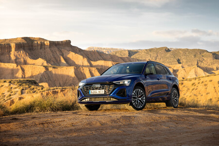 Audi Q8 E Tron 059