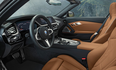 BMW Z4 2019, contacto