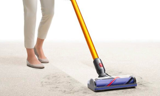 Dyson V8