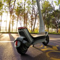 Este es Lampsy, el patinete eléctrico made in Spain que vale como un Dacia Sandero pero que previene accidentes